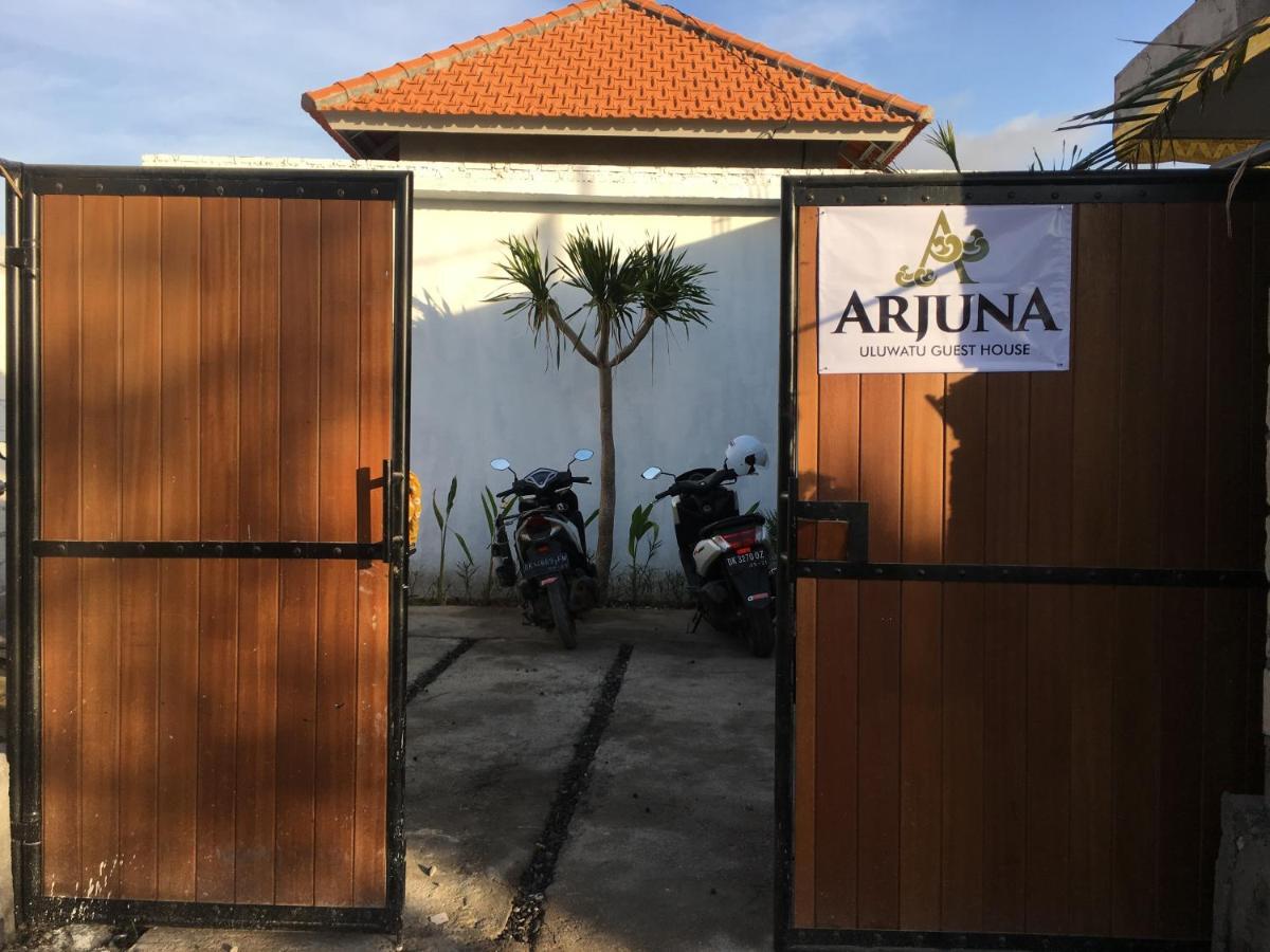 Arjuna Uluwatu Guest House Екстериор снимка